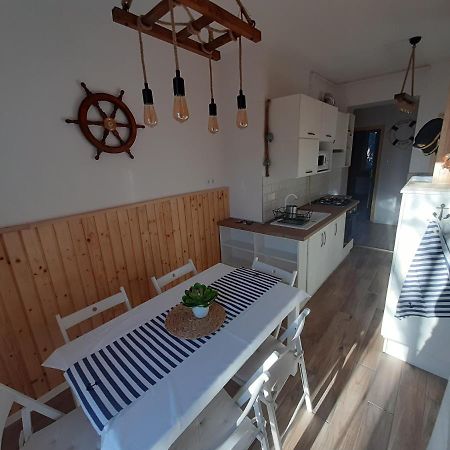 Admiral Apartman Makó Buitenkant foto