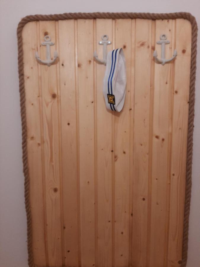 Admiral Apartman Makó Buitenkant foto